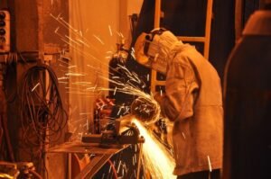 Hobbing or Profile Grinding? How to Choose for Your Application